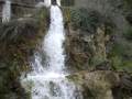 cascada frente a la Casita